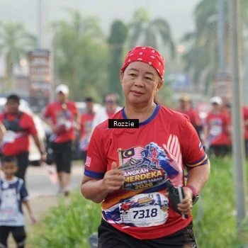 Runner Photo 6020359