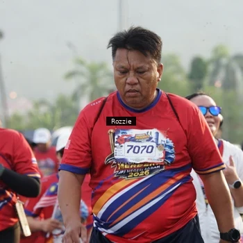 Runner Photo 6020370