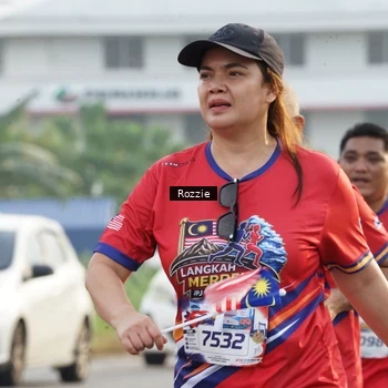 Runner Photo 6020381