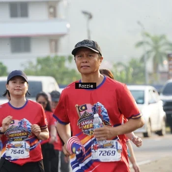 Runner Photo 6020384