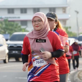 Runner Photo 6020389
