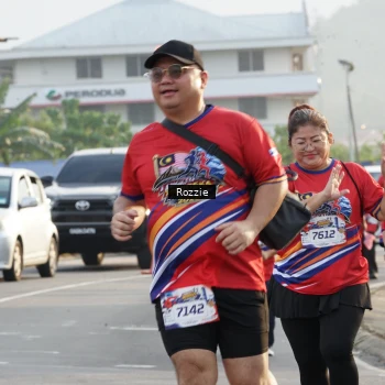 Runner Photo 6020390