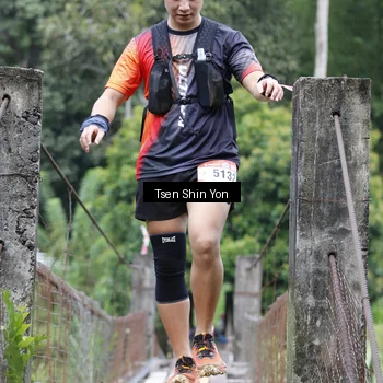 Runner Photo 60204