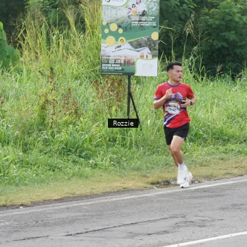 Runner Photo 6020424