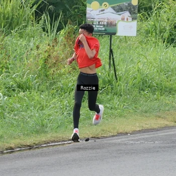 Runner Photo 6020428