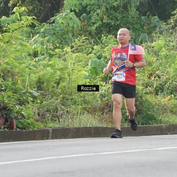 Runner Photo 6020440