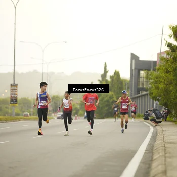 Runner Photo 6020447
