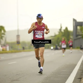 Runner Photo 6020459