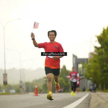 Runner Photo 6020506