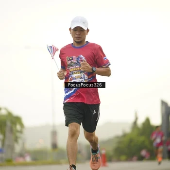 Runner Photo 6020533