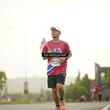 Runner Photo 6020535