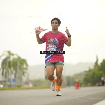 Runner Photo 6020565