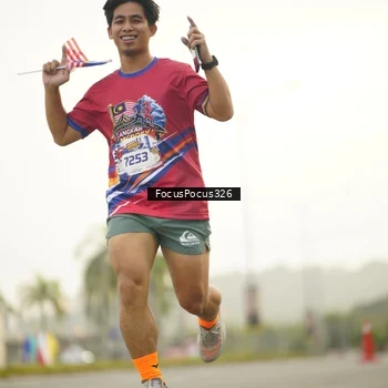 Runner Photo 6020572