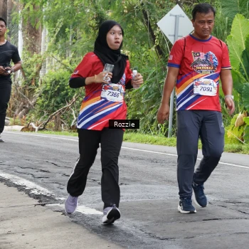 Runner Photo 6020582