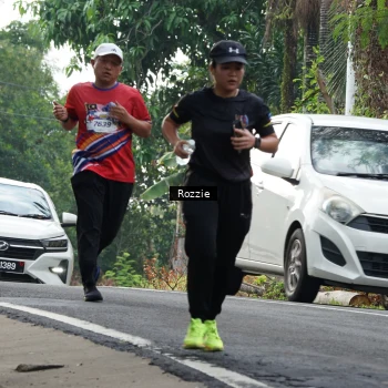 Runner Photo 6020589
