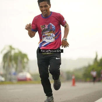 Runner Photo 6020595