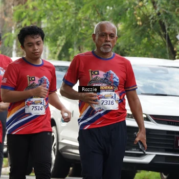 Runner Photo 6020604