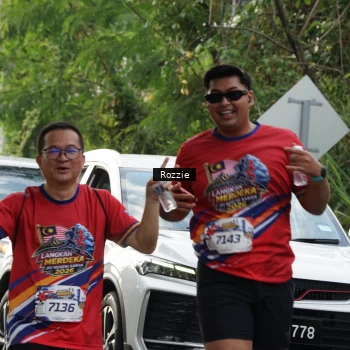 Runner Photo 6020605