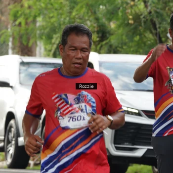 Runner Photo 6020607