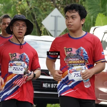 Runner Photo 6020608