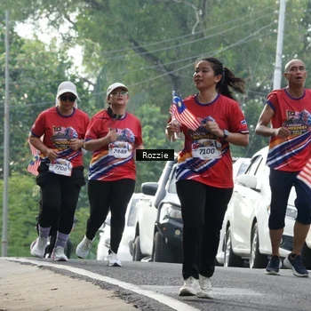 Runner Photo 6020618