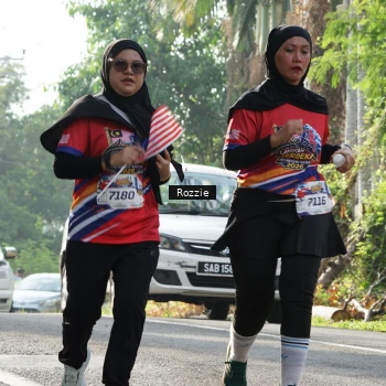 Runner Photo 6020649
