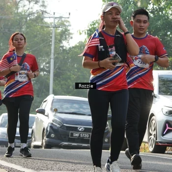 Runner Photo 6020650