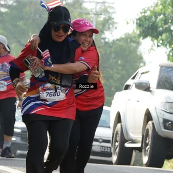 Runner Photo 6020652