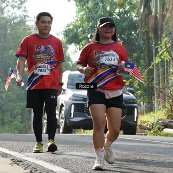 Runner Photo 6020664