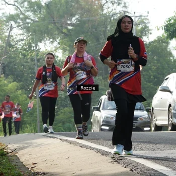 Runner Photo 6020666
