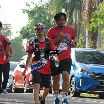 Runner Photo 6020672