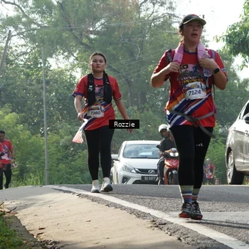 Runner Photo 6020673