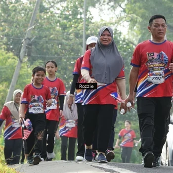 Runner Photo 6020690