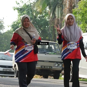 Runner Photo 6020691