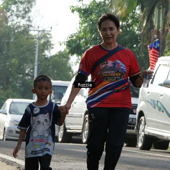 Runner Photo 6020696