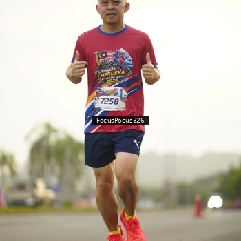 Runner Photo 6020707