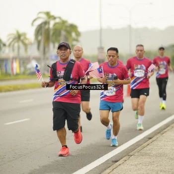 Runner Photo 6020725