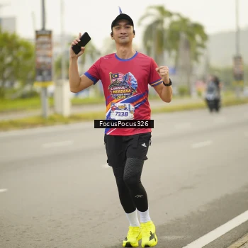 Runner Photo 6020733