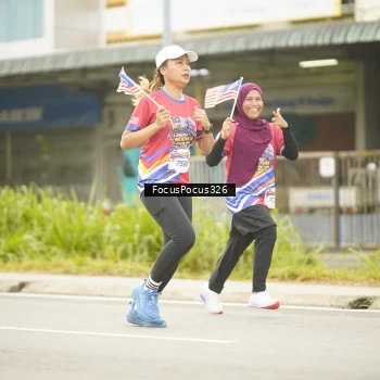 Runner Photo 6020739