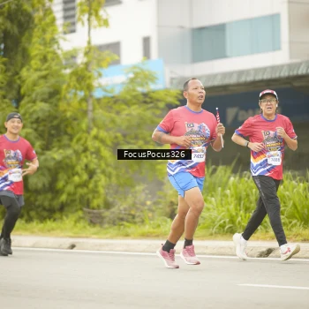 Runner Photo 6020741