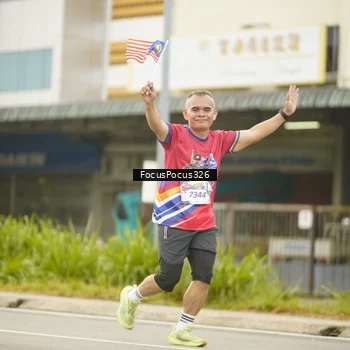 Runner Photo 6020759