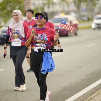 Runner Photo 6020802