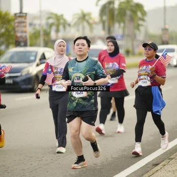 Runner Photo 6020806