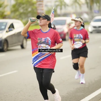 Runner Photo 6020808