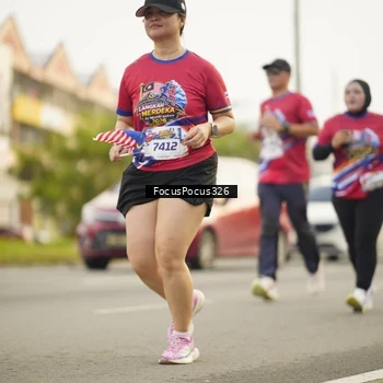 Runner Photo 6020822
