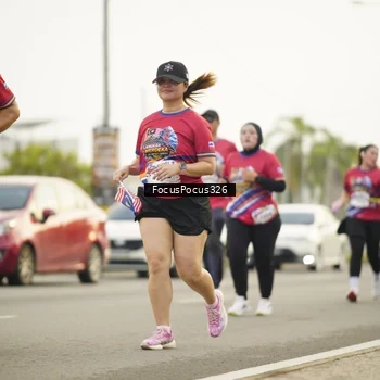 Runner Photo 6020823