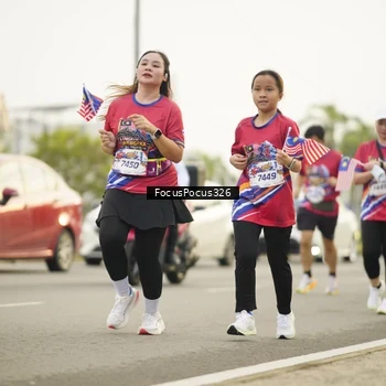 Runner Photo 6020826