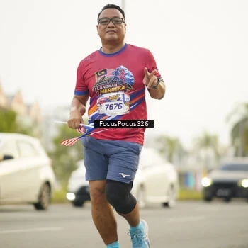 Runner Photo 6020834