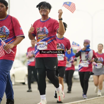 Runner Photo 6020837