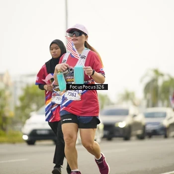 Runner Photo 6020842